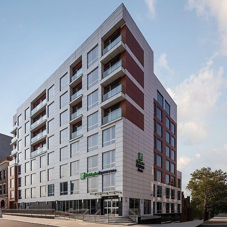 Holiday Inn Express & Suites Woodside Laguardia Airport New York Exterior photo
