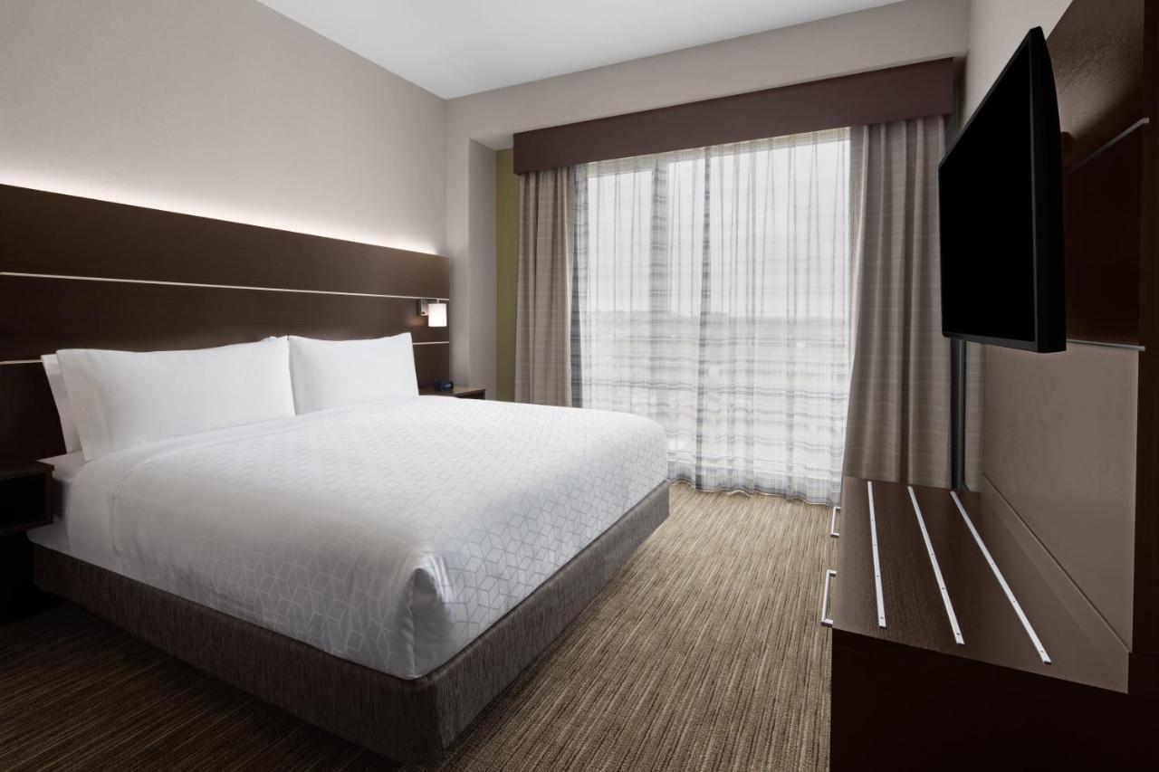 Holiday Inn Express & Suites Woodside Laguardia Airport New York Exterior photo